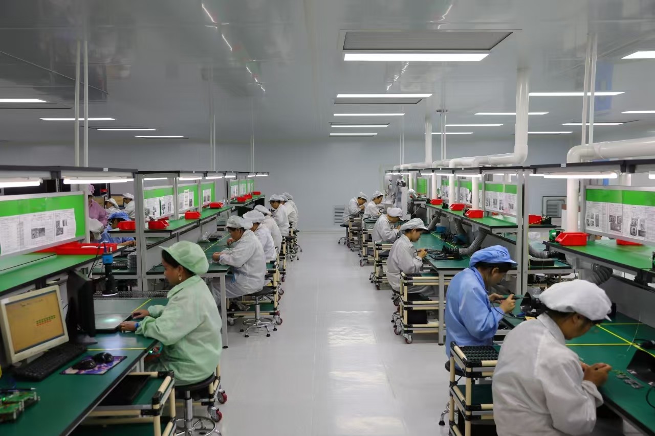 Wuhan The One Micro Technology Co., Ltd. linea di produzione in fabbrica